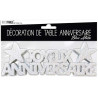 Déco de table d'anniversaire blanche avec paillettes Déco de table d'anniversaire blanche avec paillettes