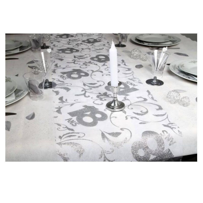 Chemin de table anniversaire 18 ans couleur argent