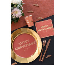 Table d'anniversaire couleur terracotta