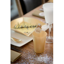 Gobelet couleur or en plastique réutilisable