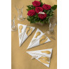 Serviettes jetables blanches