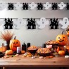 Décoration Halloween avec fantômes et maisons hantées