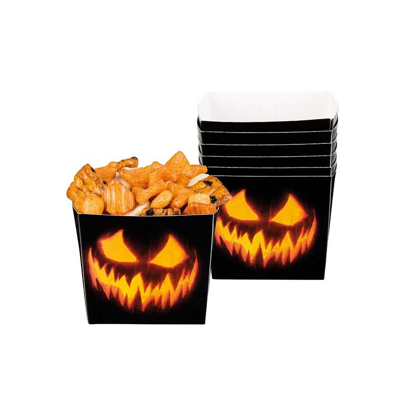 Ramequins en carton pour Halloween avec citrouilles
